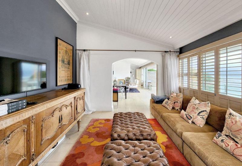 5 Bedroom Property for Sale in Bantry Bay Western Cape